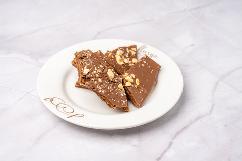 Hazelnut Nutella Milk Chocolate Bark  [100G]