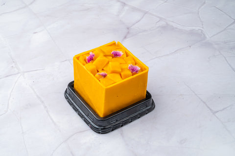 Fresh Mango Box Pastries