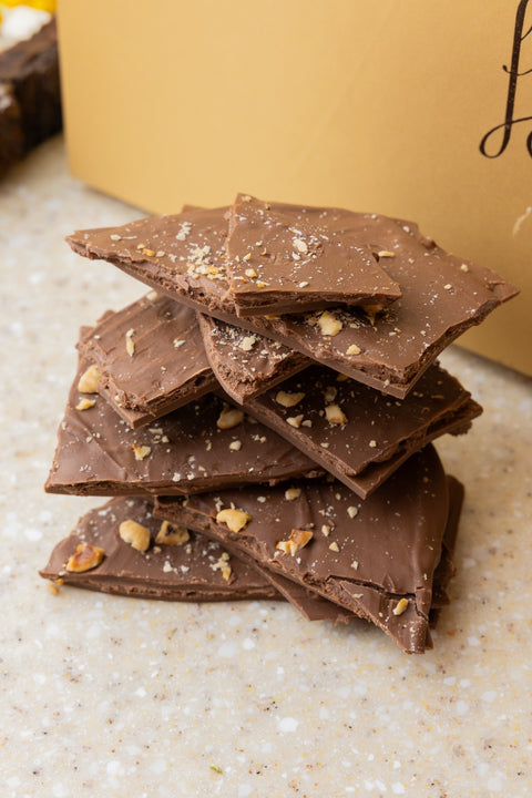 Hazelnut Nutella Milk Chocolate Bark  [100G]