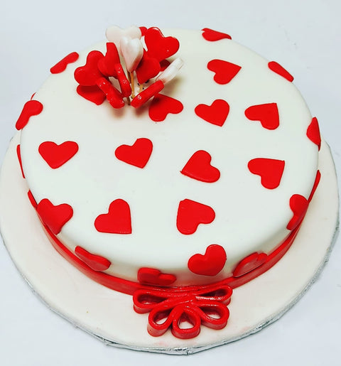 Red heart cake OC13