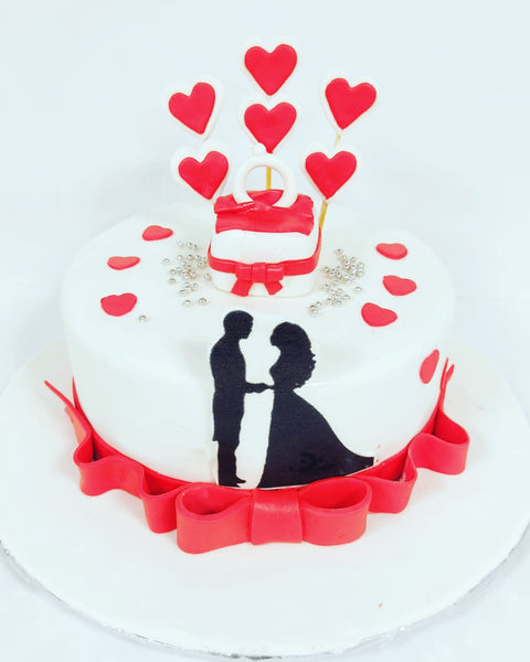 Red and white engaged cake	OC8