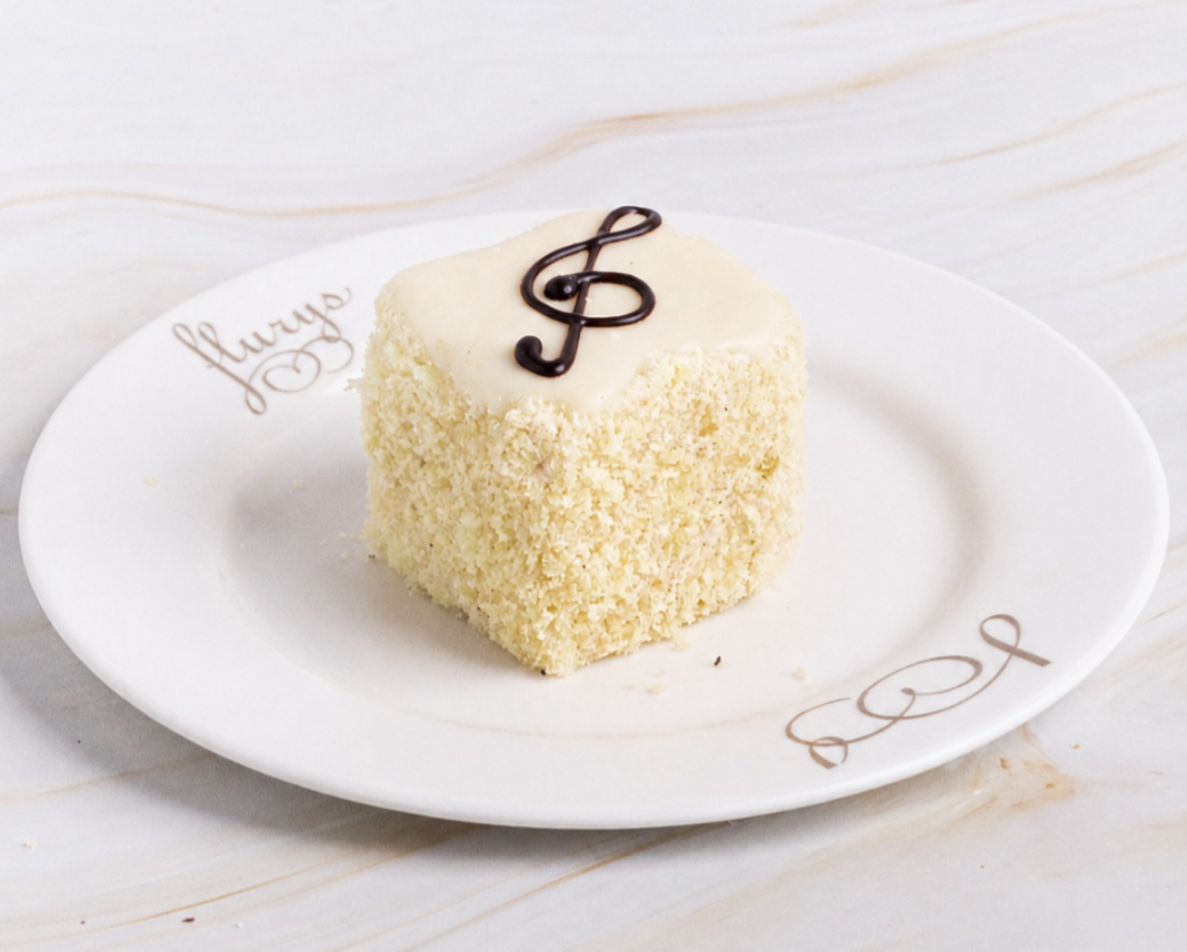Vanilla Cube Pastry