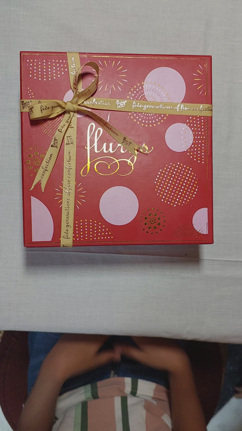 DIY Cookie Box