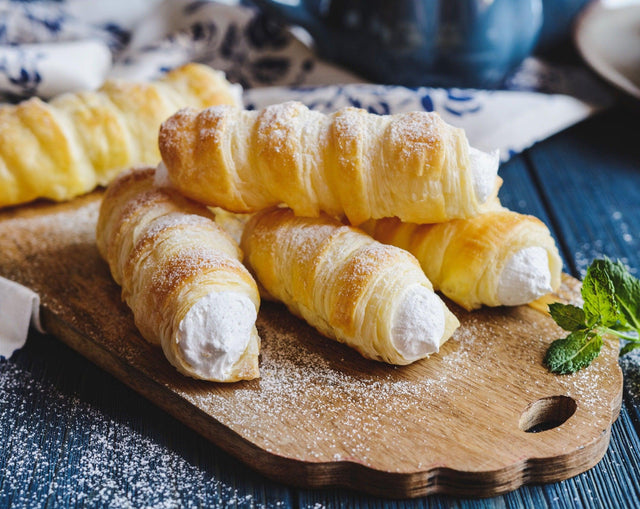 Buy Bakery Vanilla Cream Roll Online | Flurys