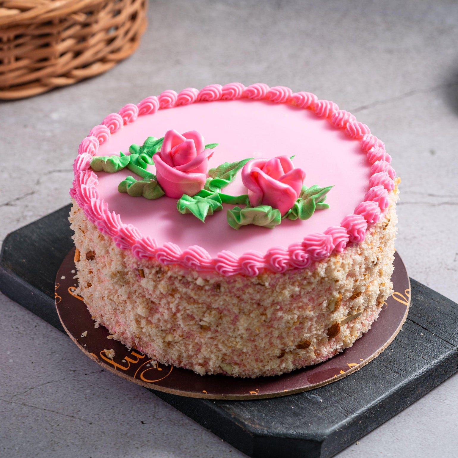 Buy Cakes Online with Different Customizations | Flurys